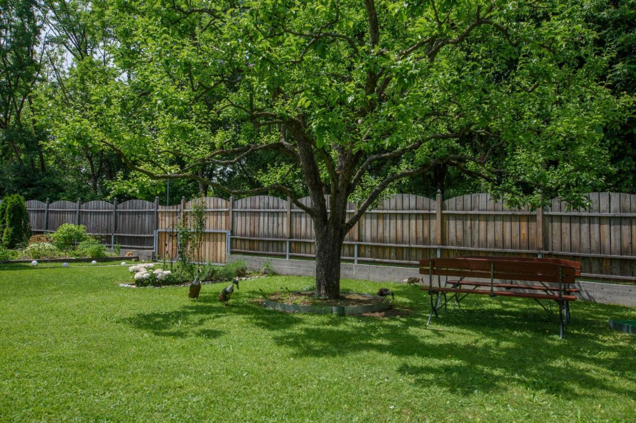 Garten Appartement Harmony Finkenstein am Faaker See Exterior foto