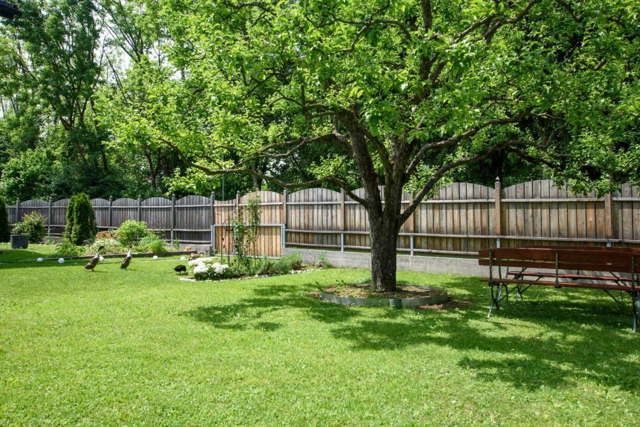 Garten Appartement Harmony Finkenstein am Faaker See Exterior foto